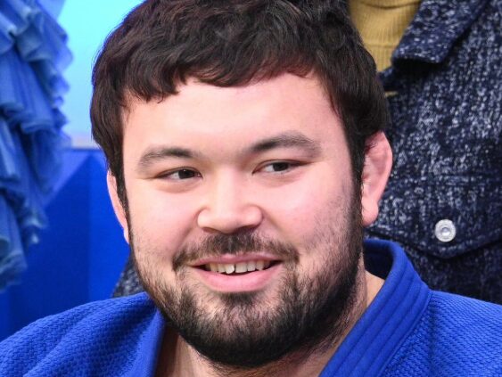 ウルフアロン選手の画像