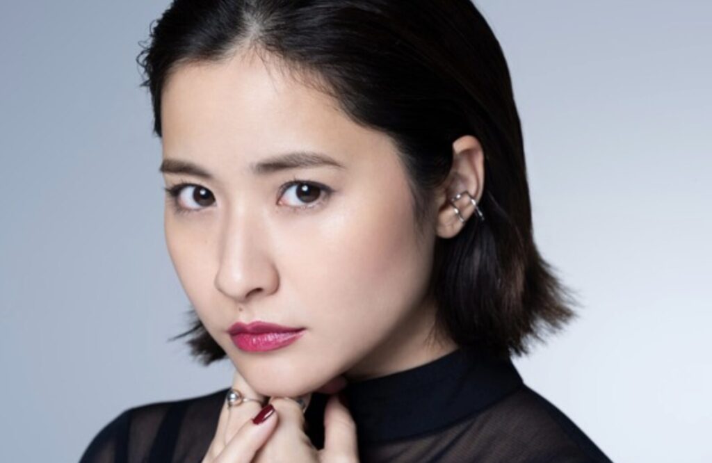 比嘉梨乃さんの画像
